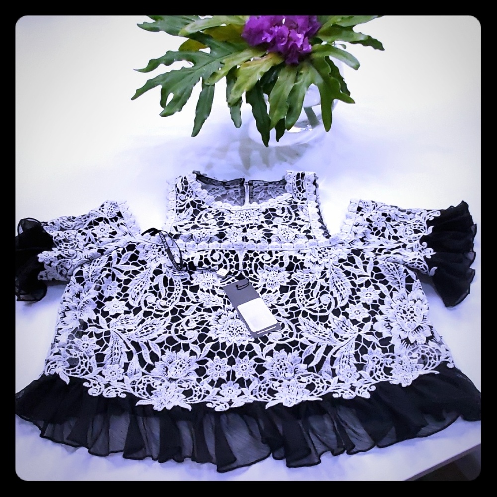 Tadashi Shoji Top